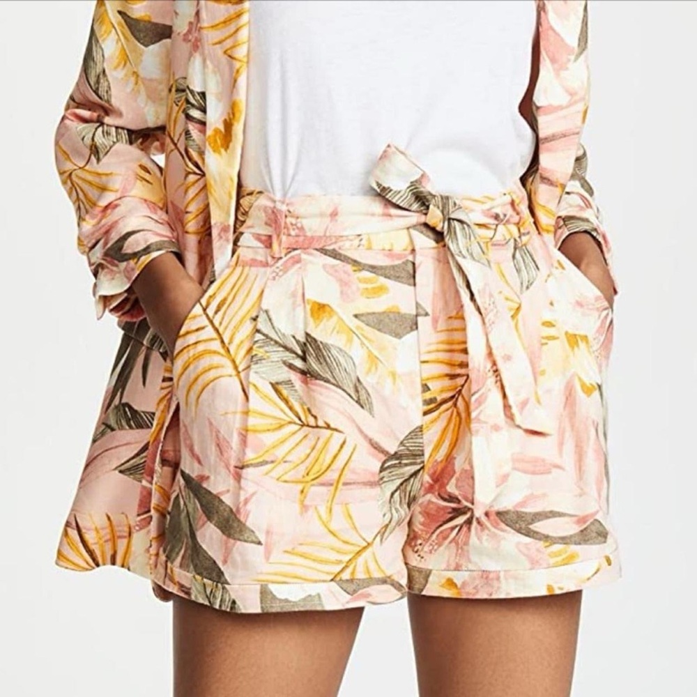 Joie Jaklynn Shorts in Dusty Nude